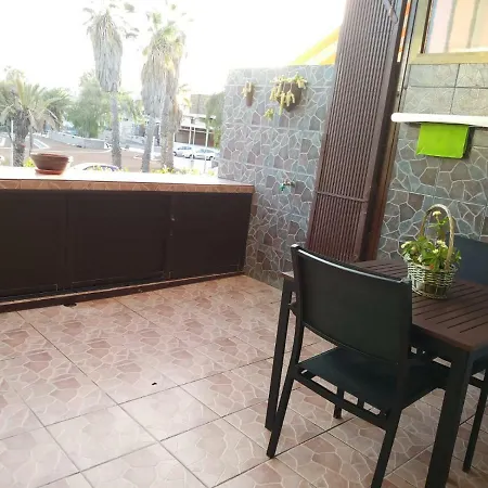 Calle Ten-bel Apartment